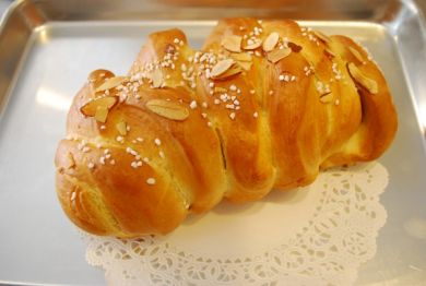 Cardamom Bread