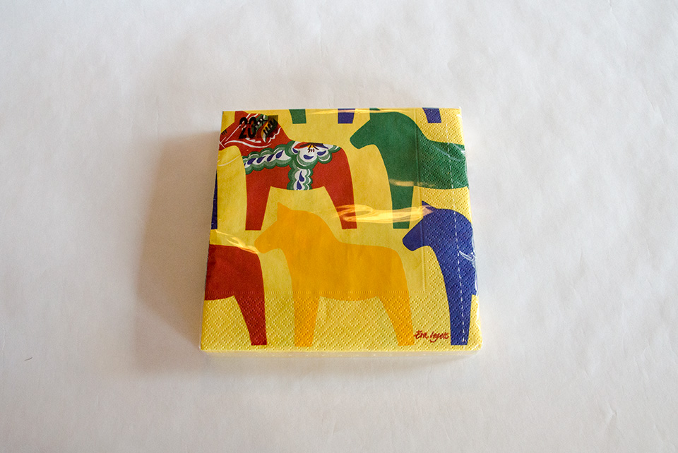 Yellow dala horse napkins