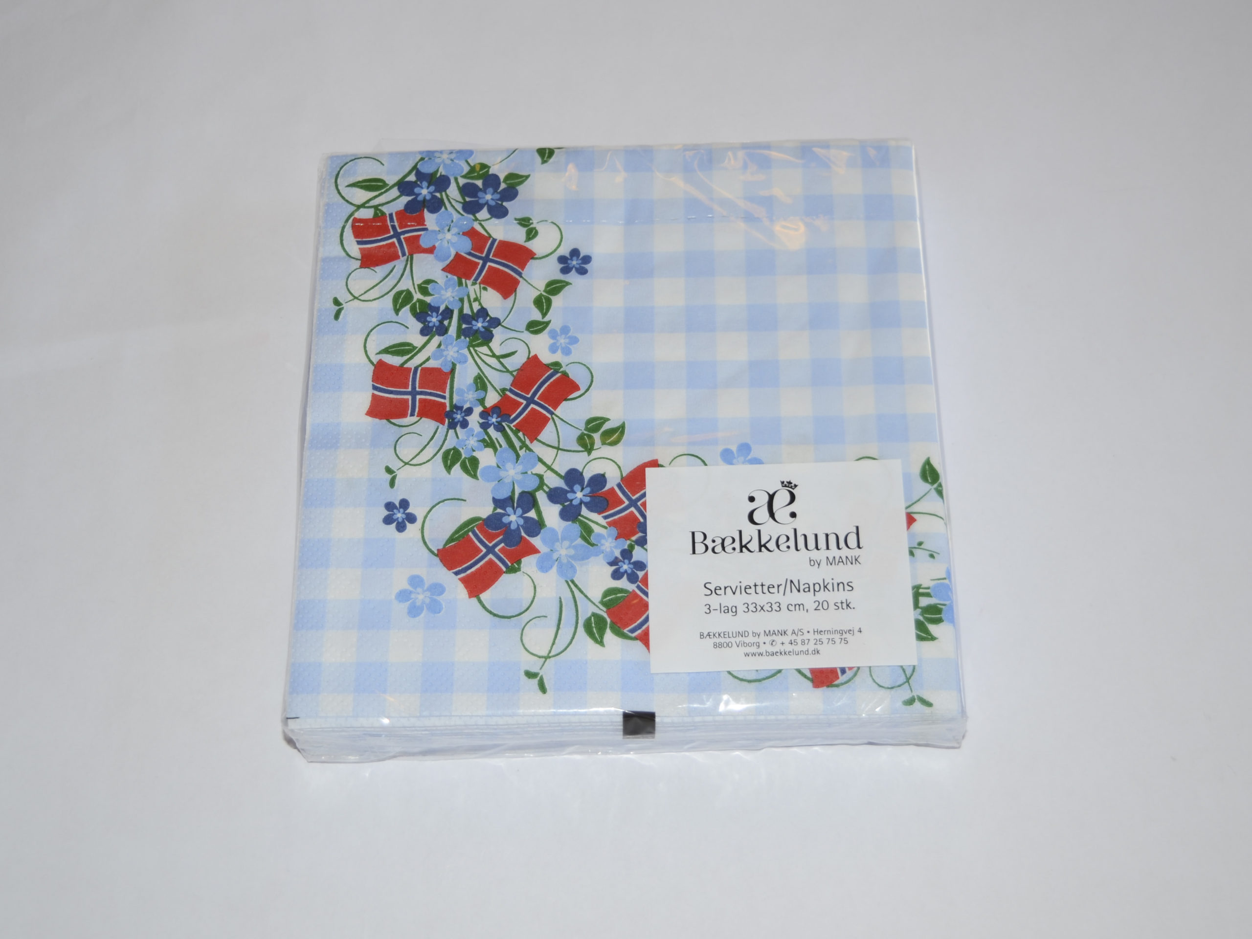 Norwegian flag and flower wreath napkin